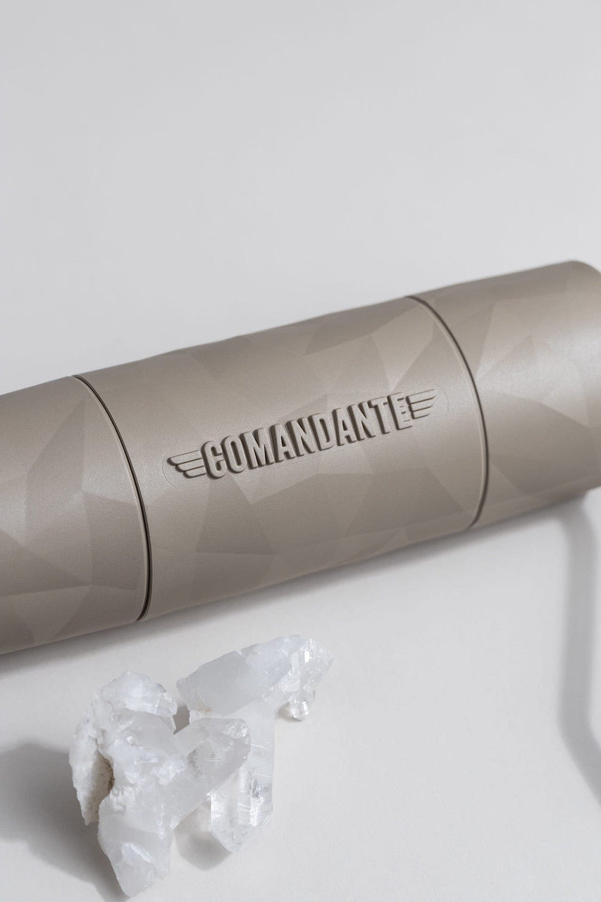 Comandante Grinder: X25 Trailmaster