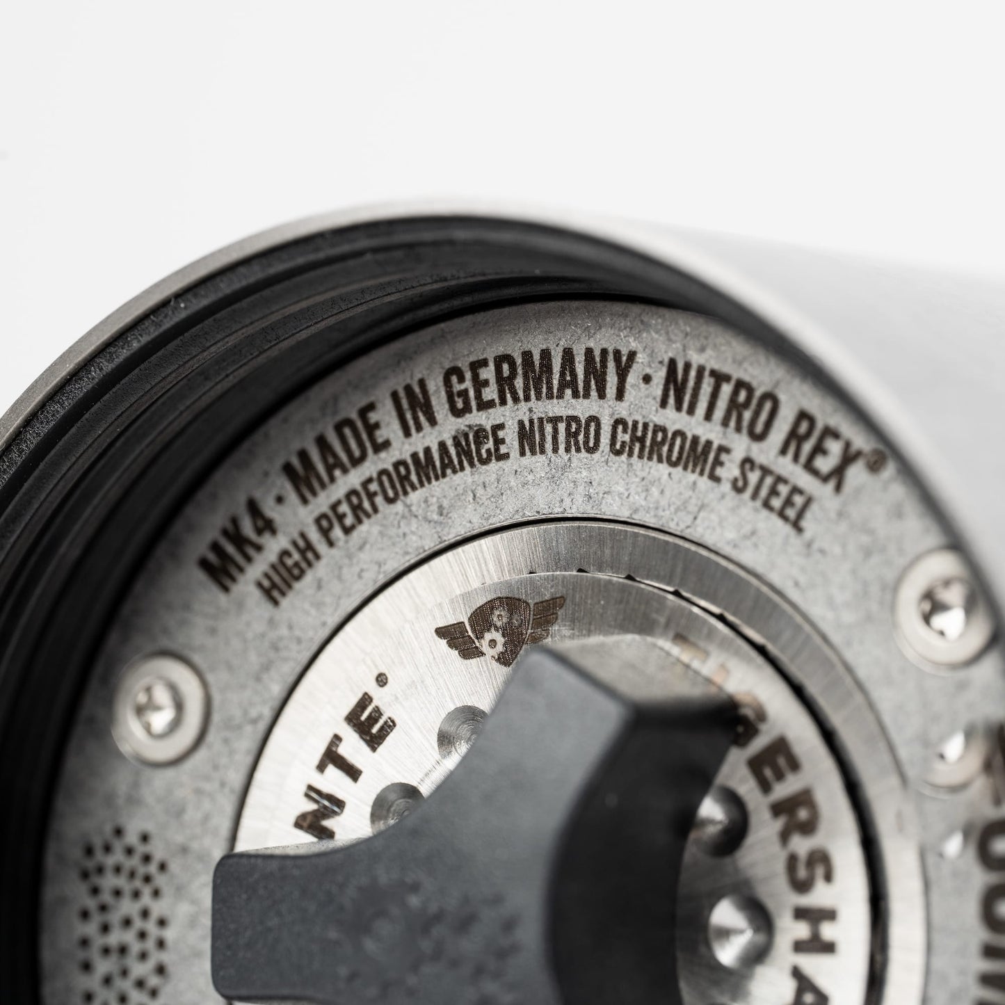 Comandante Grinder C40: Lab Series Tigershark